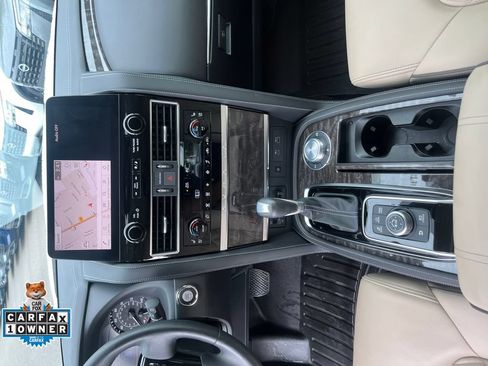 Certified 2024 Nissan Armada Platinum w/ Captain's Chairs Package AWD/4WD image 28