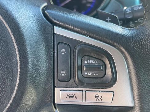 Used 2017 Subaru Outback 2.5i Limited image 22