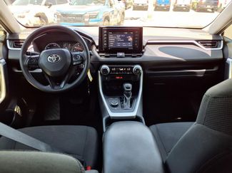 Used 2020 Toyota RAV4 LE AWD/4WD video 2