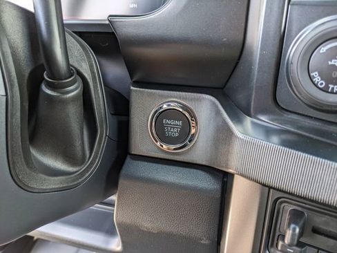 New 2026 Ford F250 Platinum image 27