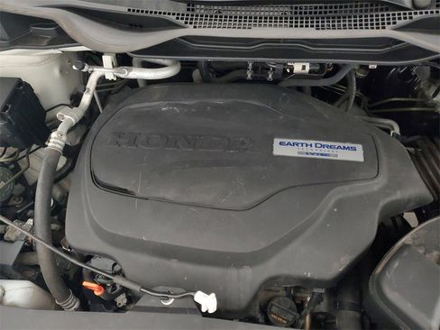 Used 2018 Honda Odyssey Elite image 9