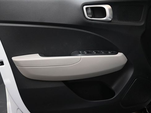 New 2026 Hyundai Venue SEL image 23