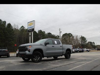Used 2024 Chevrolet Silverado 1500 Custom Trail Boss w/ LPO, Dark Essentials Package