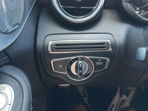 Used 2015 Mercedes-Benz C 300 4MATIC Sedan image 24