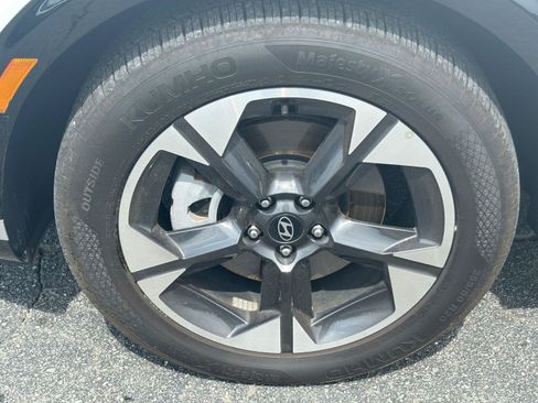 Used 2026 Hyundai Palisade Limited FWD image 14