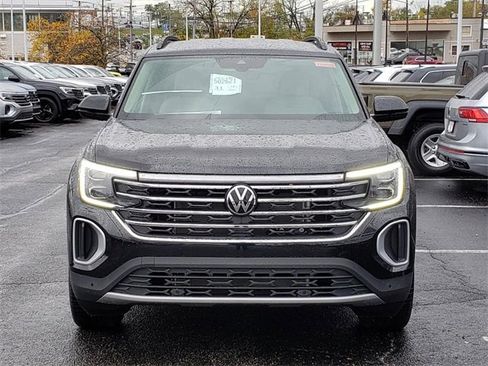 New 2026 Volkswagen Atlas SE image 5
