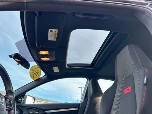 Used 2018 Honda Civic Si image 28