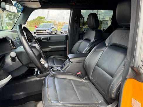 Used 2022 Ford Bronco Badlands AWD/4WD image 10