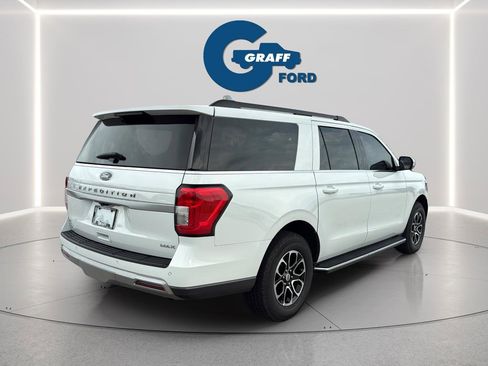 Used 2022 Ford Expedition Max XLT AWD/4WD image 8