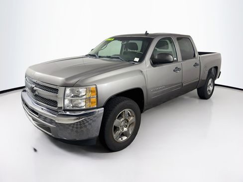 Used 2013 Chevrolet Silverado 1500 LT w/ All-Star Edition RWD image 3