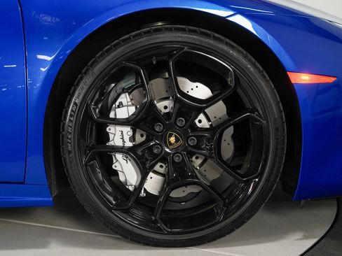 Used 2018 Lamborghini Huracan LP 580-2 image 25