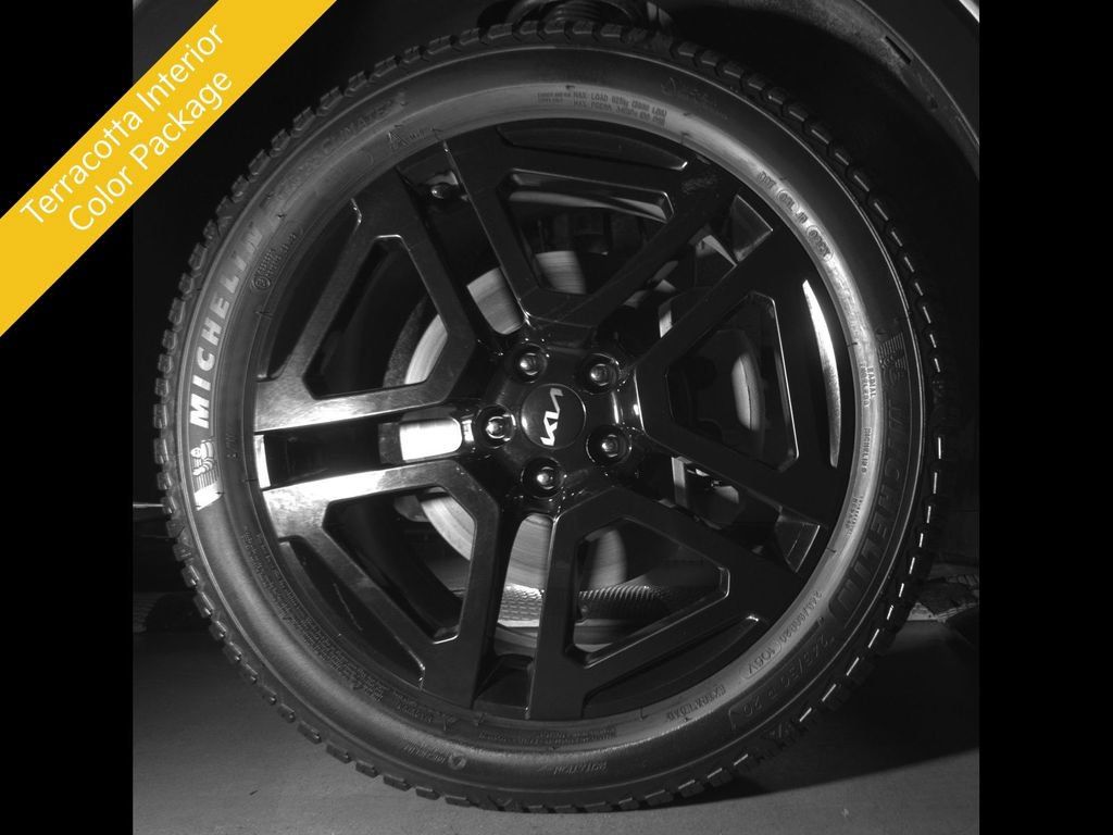 Certified 2023 Kia Telluride SX X-Line AWD/4WD image 12
