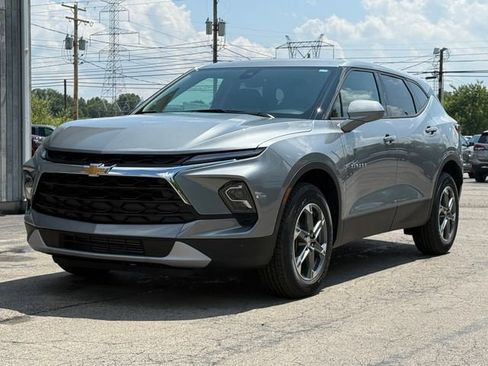 New 2025 Chevrolet Blazer LT image 11