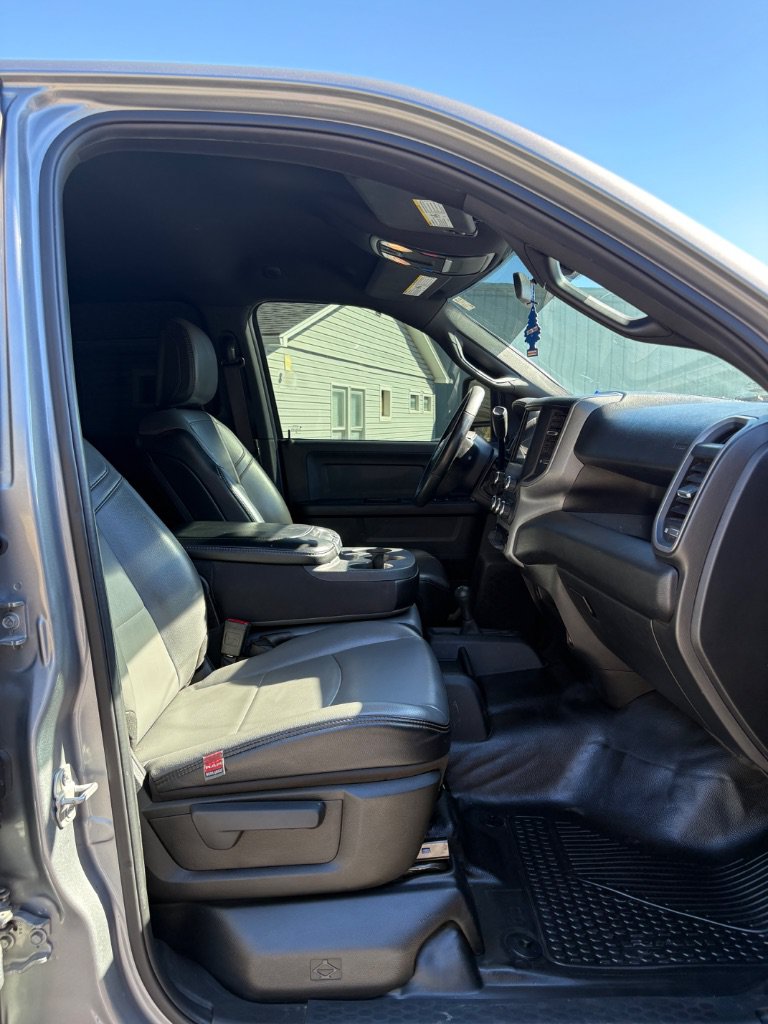 Used 2024 RAM 2500 Tradesman w/ Chrome Appearance Group AWD/4WD image 22