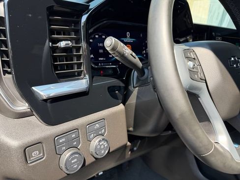 Used 2024 Chevrolet Silverado 1500 RST w/ Convenience Package II AWD/4WD image 27