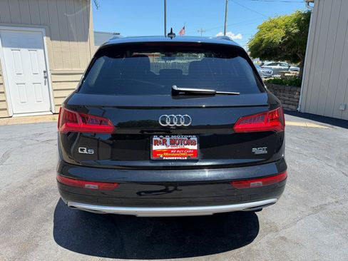 Used 2018 Audi Q5 2.0T Premium Plus w/ Premium Plus Package AWD/4WD image 12