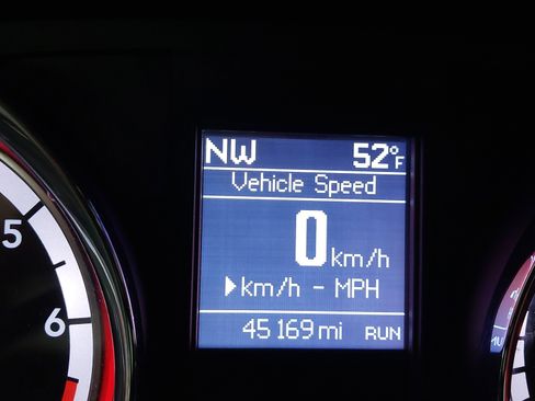 Used 2019 Dodge Grand Caravan GT image 19