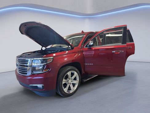 Used 2017 Chevrolet Tahoe Premier AWD/4WD image 11