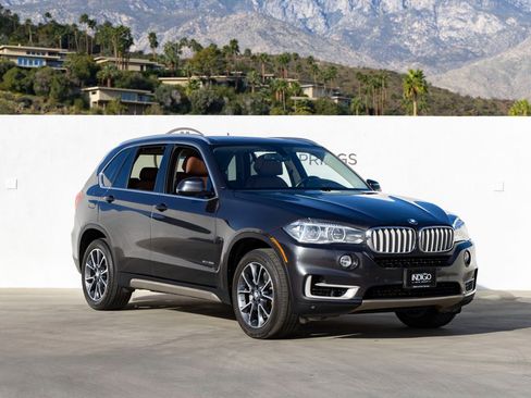 Used 2015 BMW X5 xDrive50i image 2