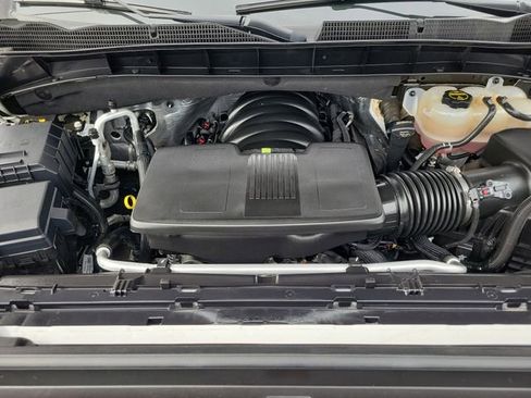 Used 2025 GMC Sierra 1500 SLT image 32