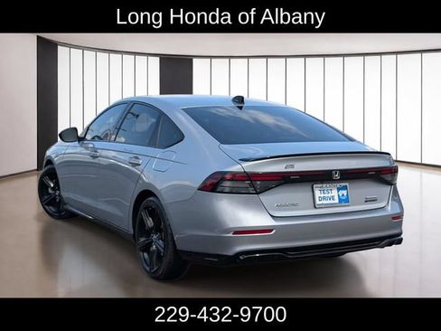 Used 2023 Honda Accord Sport image 10