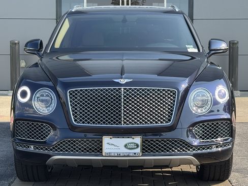 Used 2019 Bentley Bentayga AWD/4WD image 8