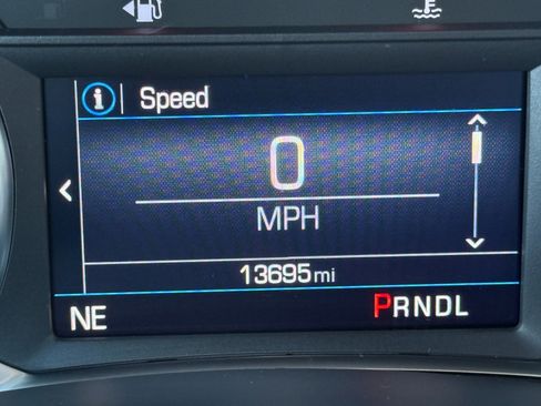 Used 2024 Chevrolet Equinox LT image 29