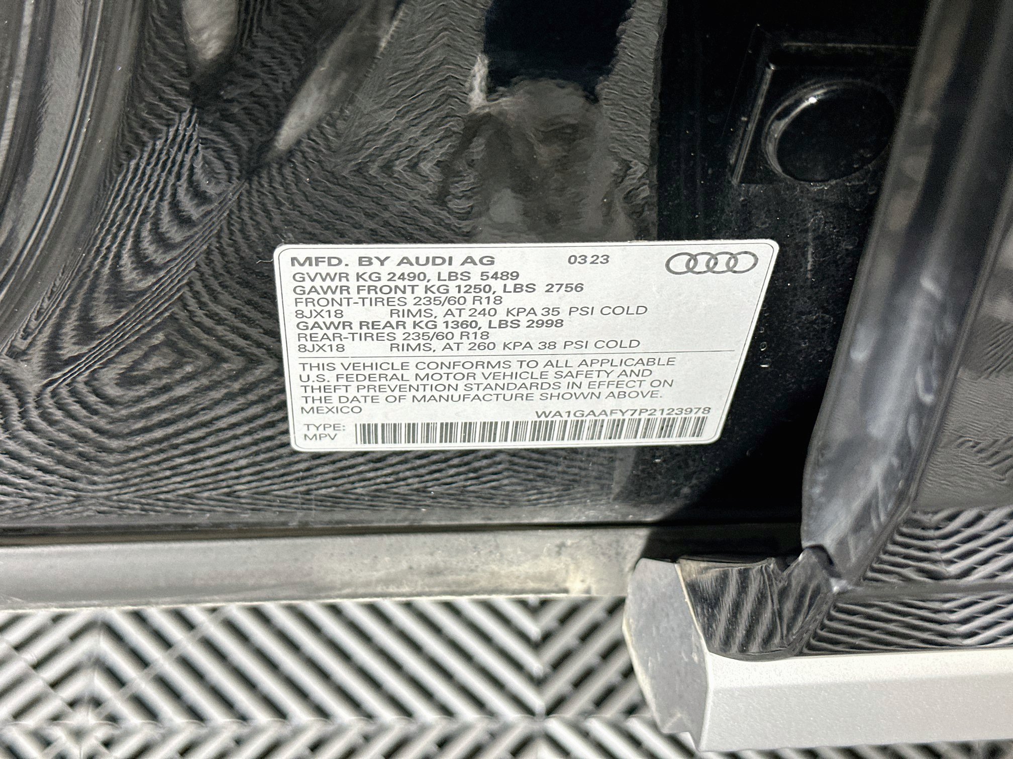 Used 2023 Audi Q5 2.0T Premium w/ Convenience Package AWD/4WD image 12