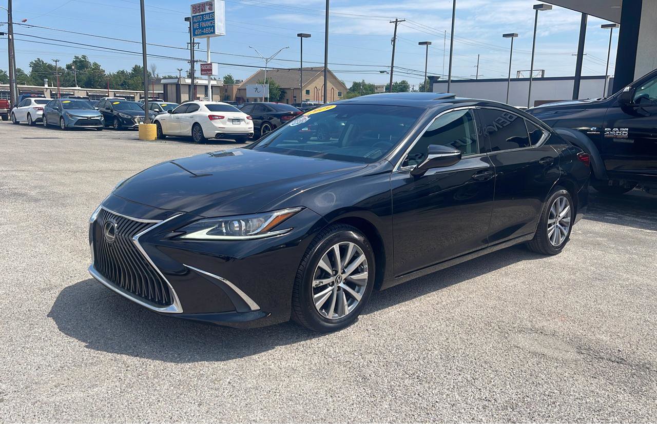 Used 2019 Lexus ES 350 w/ Accessory Package 2 FWD image 2