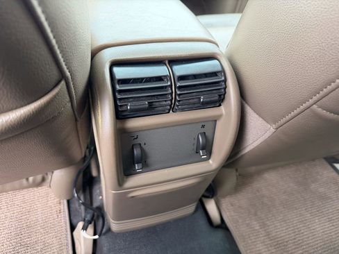 Used 2004 Ford Explorer Sport Trac 4x4 image 24