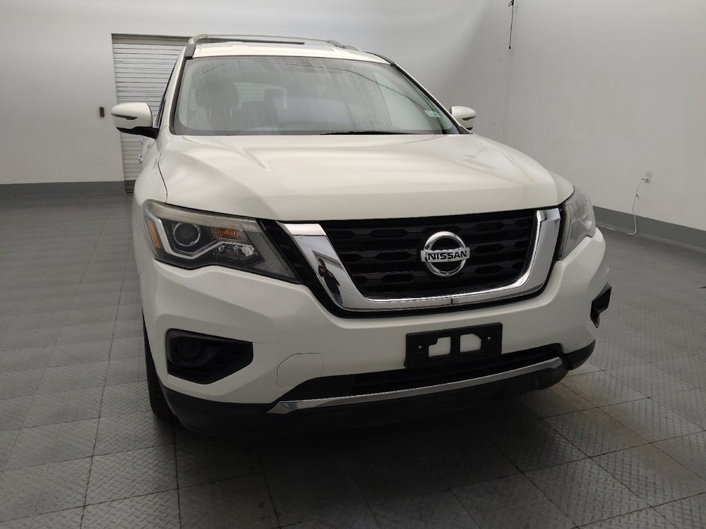 Used 2020 Nissan Pathfinder S FWD image 14