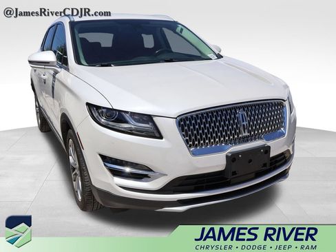Used 2019 Lincoln MKC Select w/ Select Plus Package FWD image 8