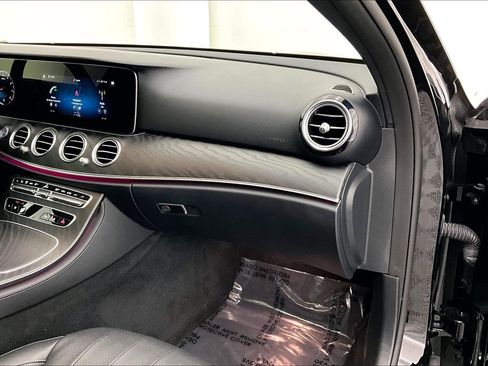 Certified 2022 Mercedes-Benz E 350 Black image 20
