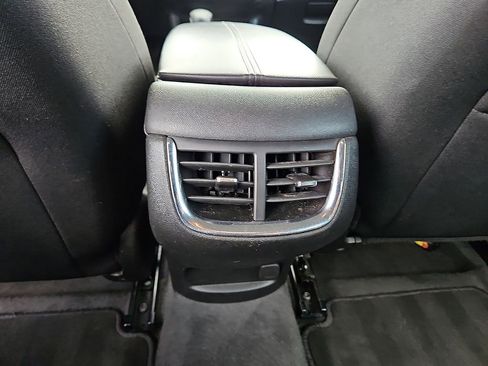 Used 2024 Chevrolet Malibu LT image 13