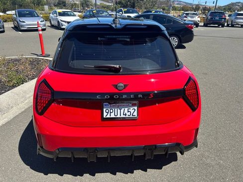 Used 2025 MINI Cooper S FWD image 4