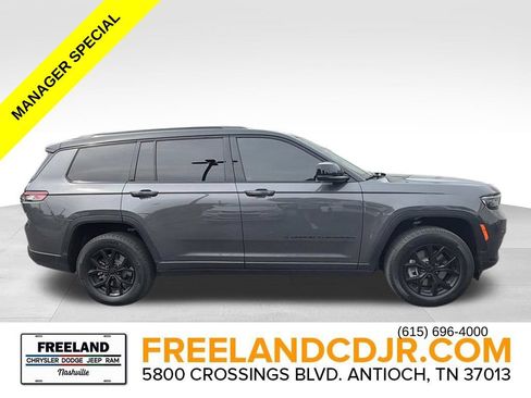 Used 2024 Jeep Grand Cherokee L Laredo AWD/4WD image 2