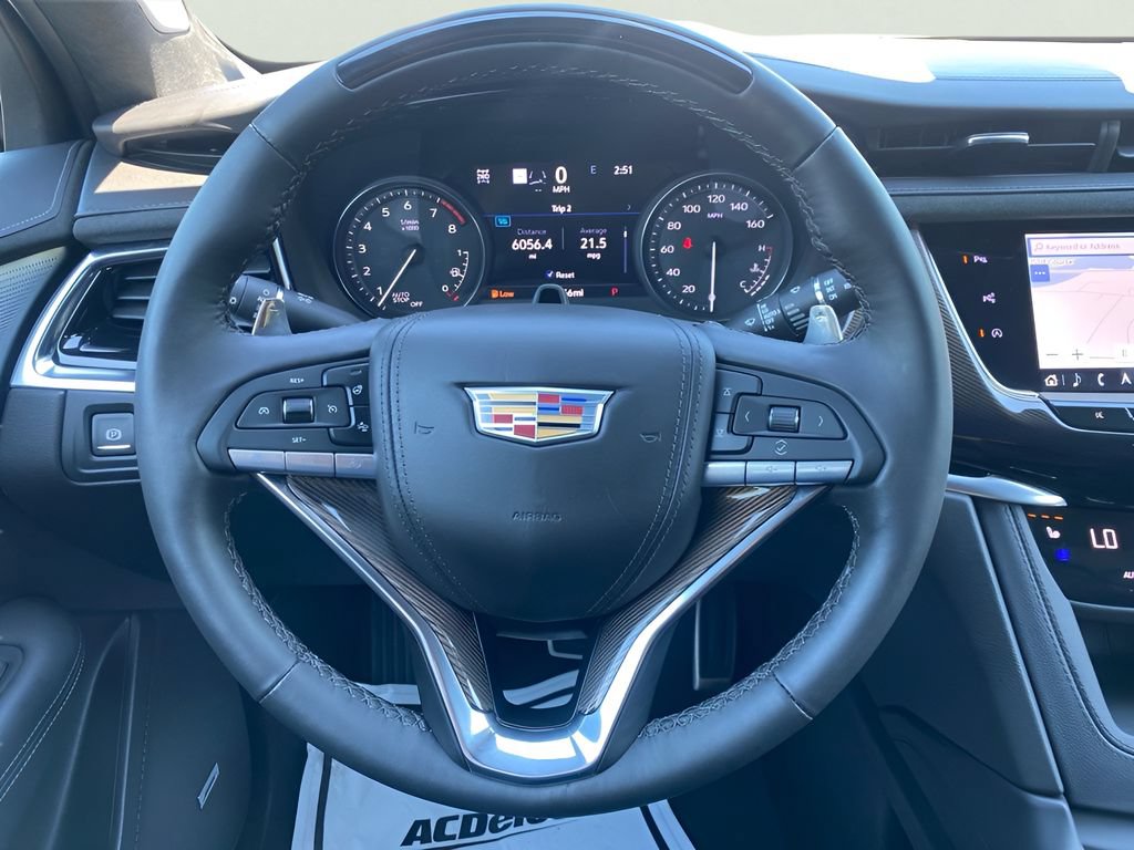 Certified 2025 Cadillac XT6 Sport w/ Platinum Package AWD/4WD image 22