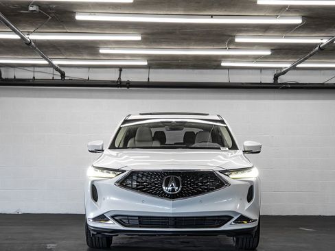 Used 2023 Acura MDX FWD w/ Technology Package image 8