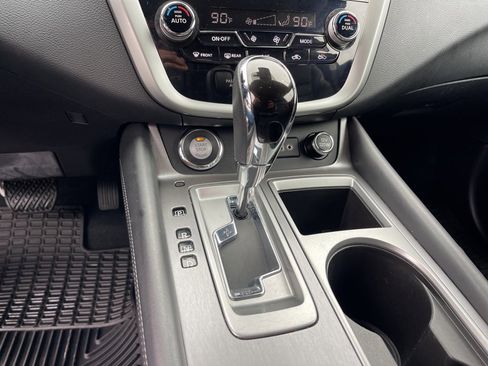 Used 2021 Nissan Murano SL w/ SL Moonroof Package image 15