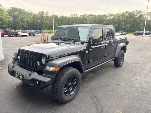 Used 2020 Jeep Gladiator Sport w/ Quick Order Package 24S AWD/4WD image 3