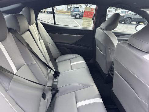 New 2026 Toyota Camry SE image 29