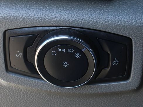 Used 2022 Ford F350 XL w/ Power Equipment Group image 19