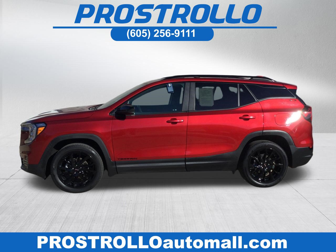 Used 2023 GMC Terrain SLE w/ Driver Convenience Package AWD/4WD image 1