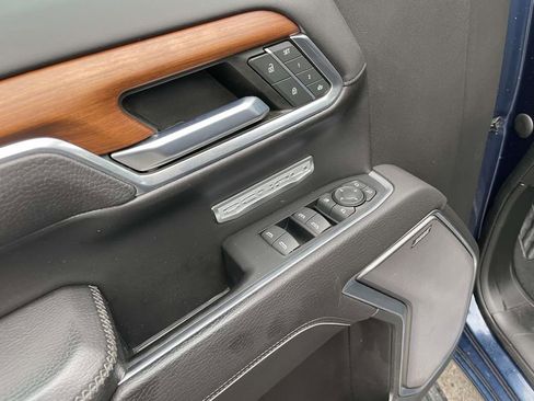 Used 2022 GMC Sierra 1500 Denali w/ Denali Reserve Package image 27