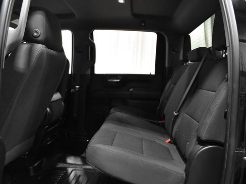 Used 2022 Chevrolet Silverado 2500 W/T w/ WT Convenience Package image 4