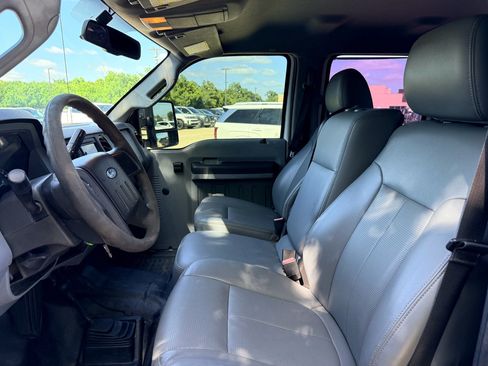 Used 2015 Ford F250 XL AWD/4WD image 14