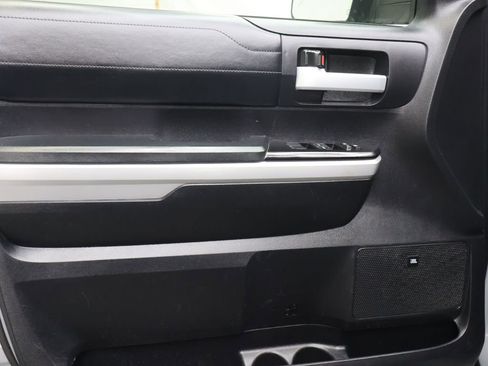 Used 2020 Toyota Tundra Limited w/ Limited Premium Package image 16
