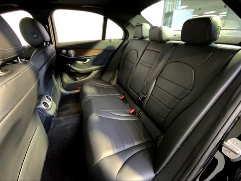 Used 2021 Mercedes-Benz C 300 4MATIC Sedan image 21