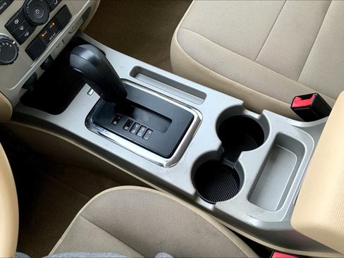 Used 2012 Ford Escape XLT FWD image 15