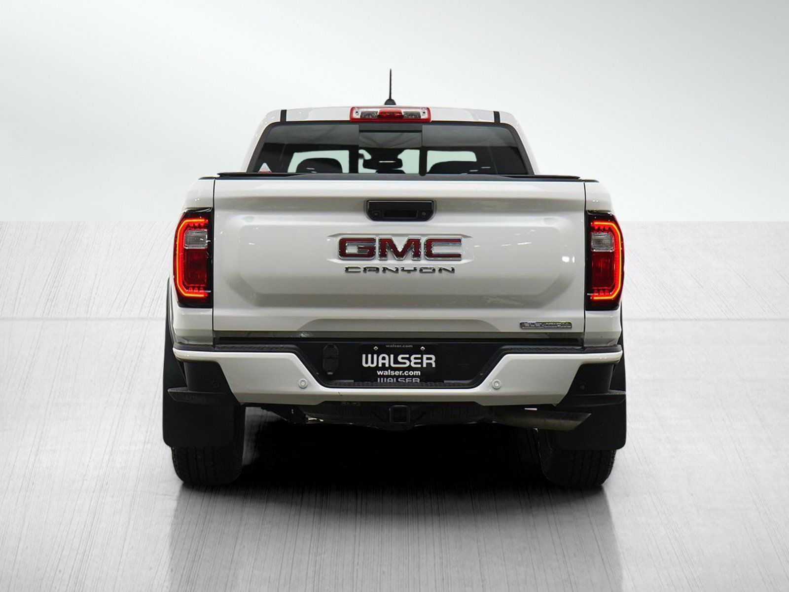 Used 2025 GMC Canyon Elevation w/ Convenience Package AWD/4WD image 5